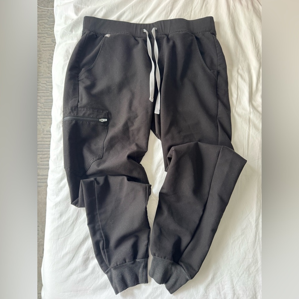 Figs Black Zamora Joggers - Picture 3 of 4